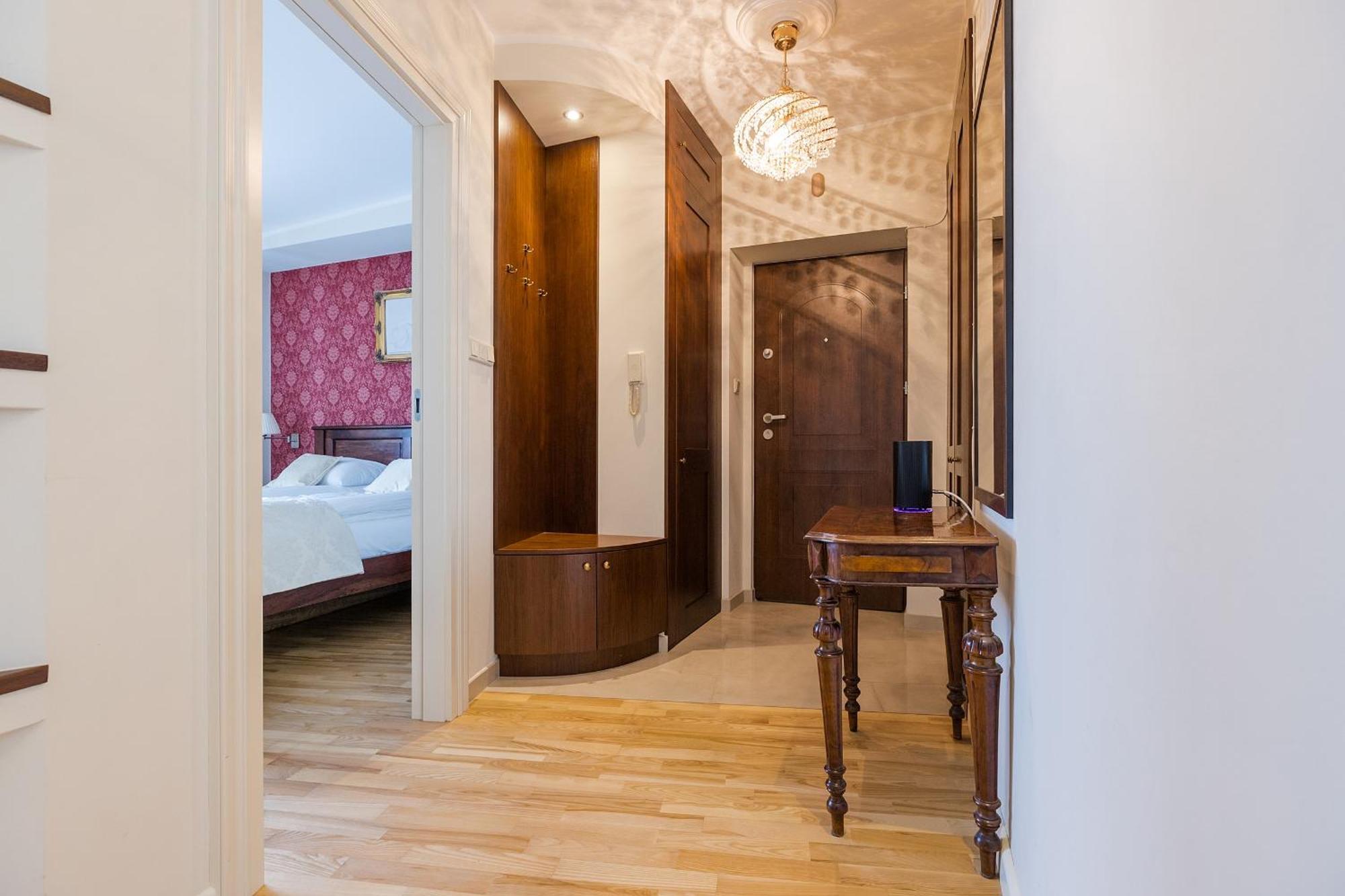 Shortstaypoland Nowy Swiat B99 Varsóvia Exterior foto